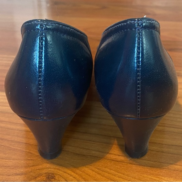 Vintage Blue Shoes - Picture 6 of 9